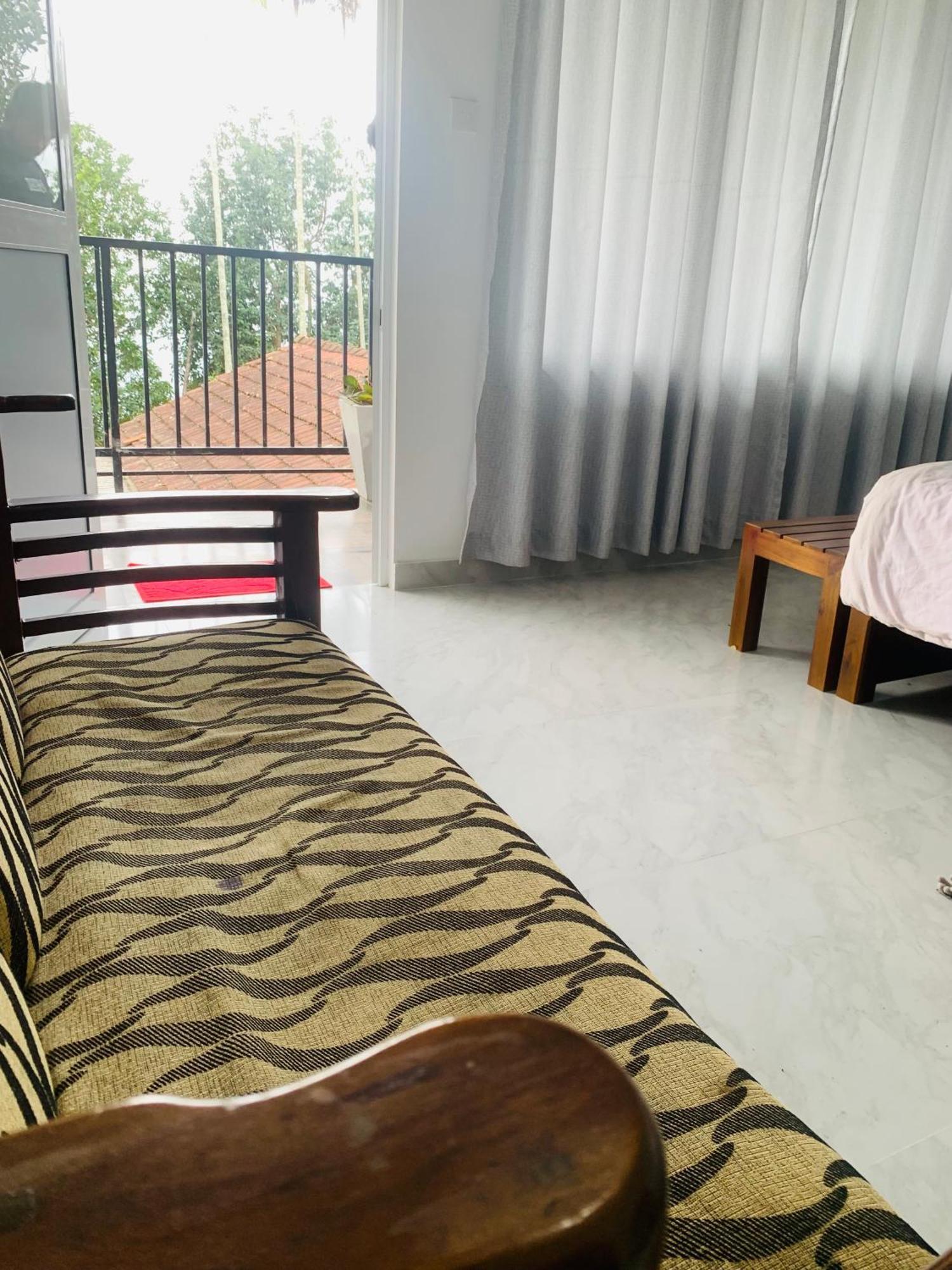 Broad View Apartment เอลลา ภายนอก รูปภาพ