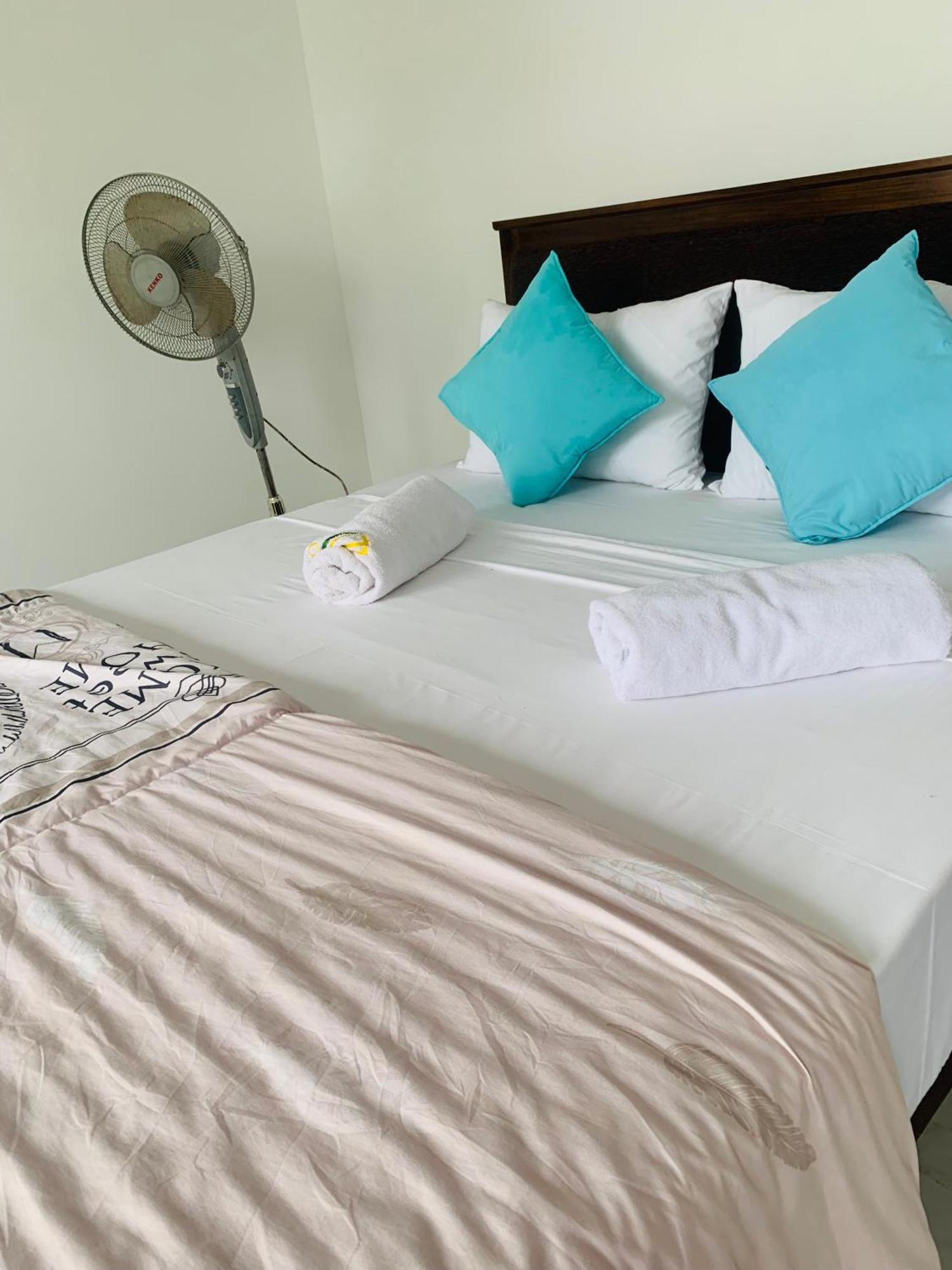 Broad View Apartment เอลลา ภายนอก รูปภาพ