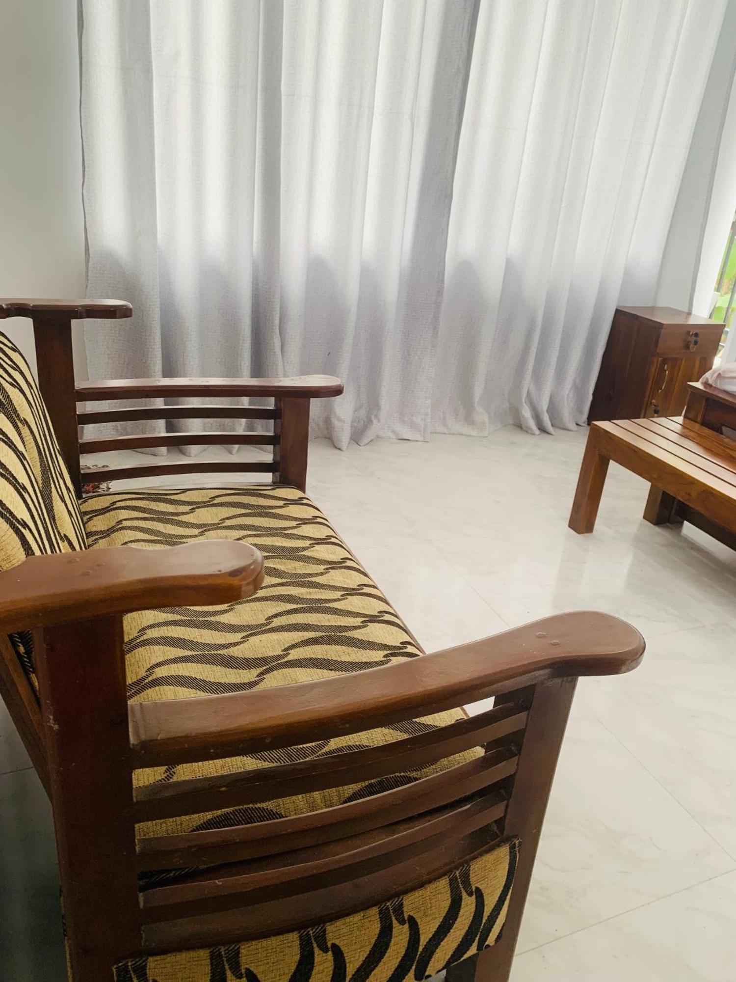 Broad View Apartment เอลลา ภายนอก รูปภาพ